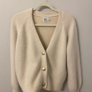 Beautiful wool cardigan